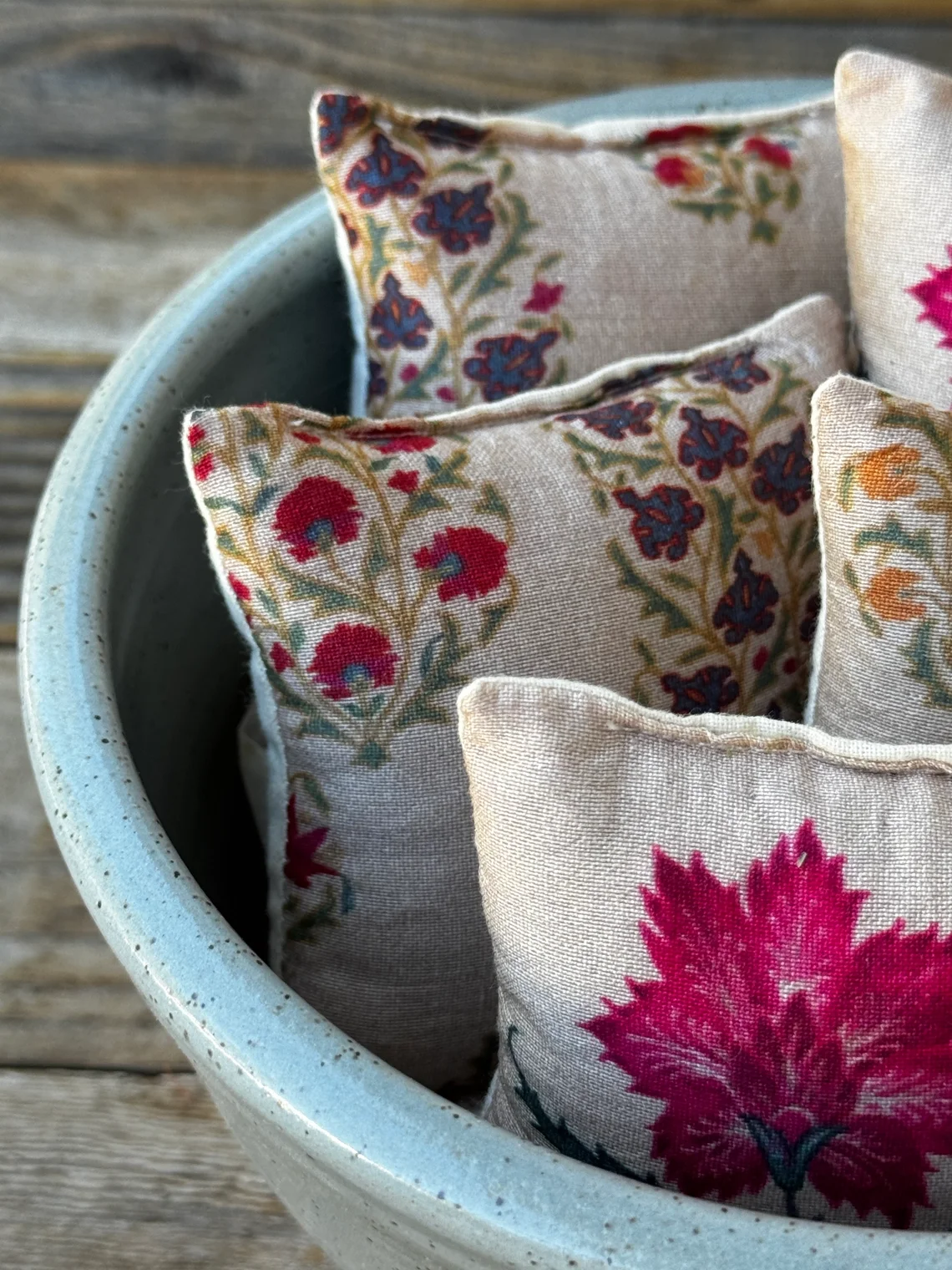 Square Lavender Sachets: Neutral - Belle's Nest