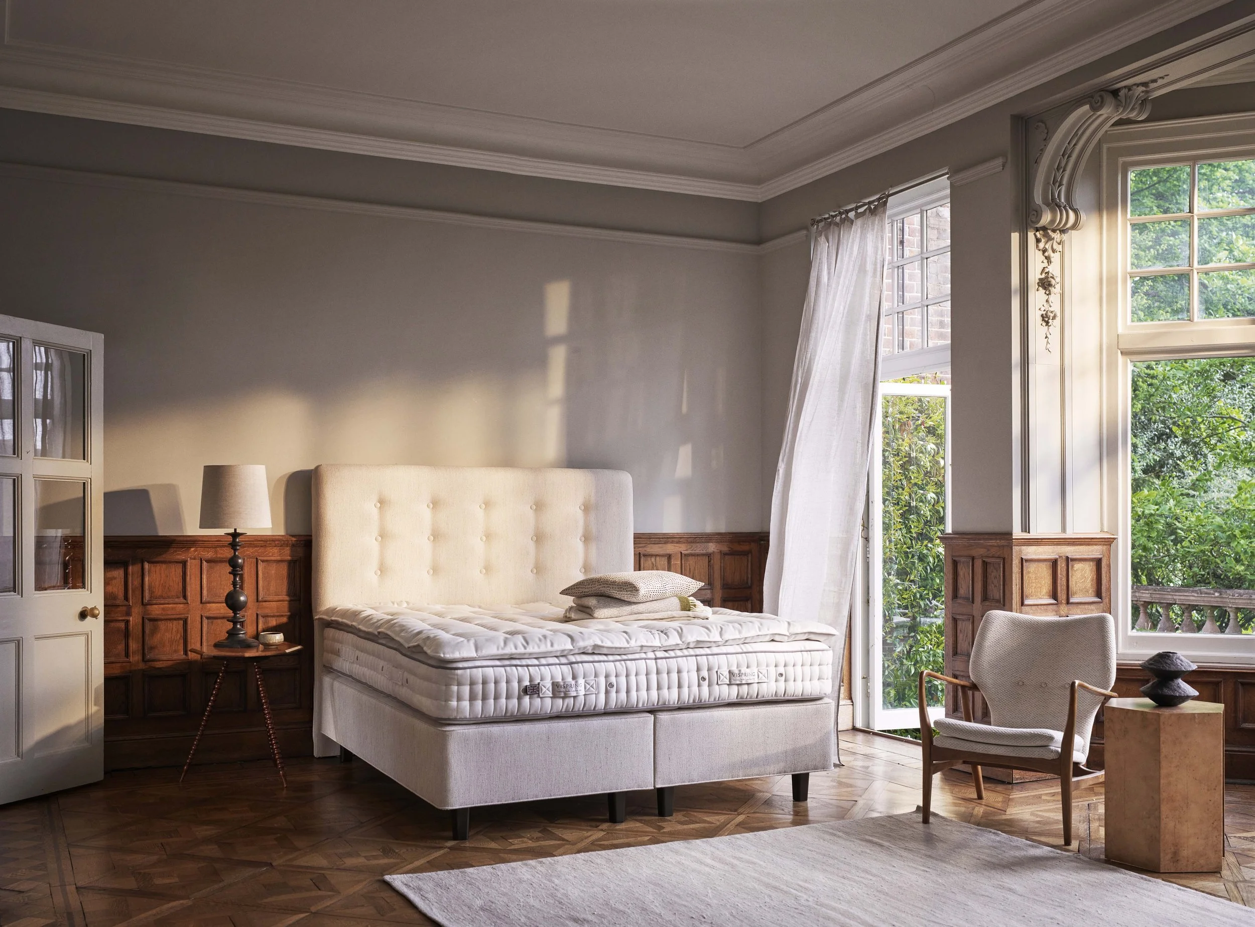 Vispring 150 Herald Superb Medium Full Set  with Hera Headboard in Boule-Sandstone