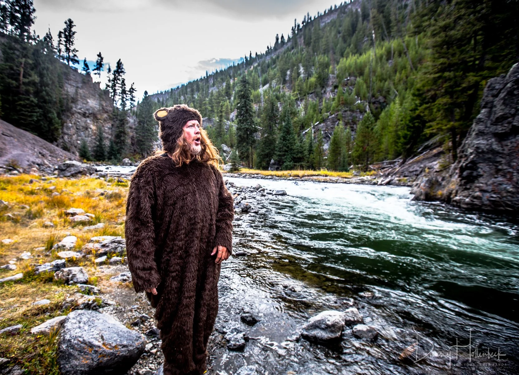 danny_bearsuit_yelowstone.jpg