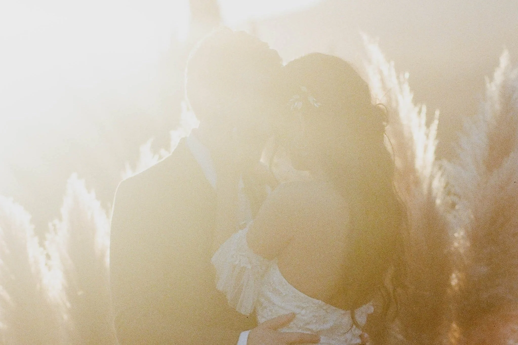 Evy &amp; Kevin | Ojai, California Private Estate The Ojai Ranch Wedding
