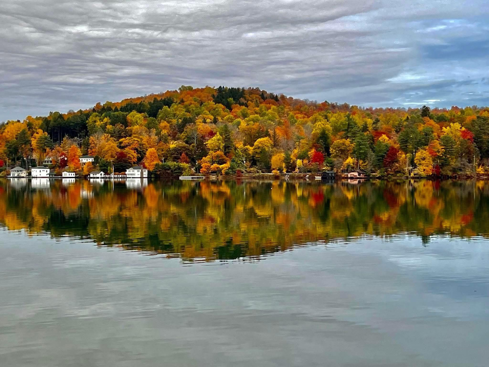lake-fall.png
