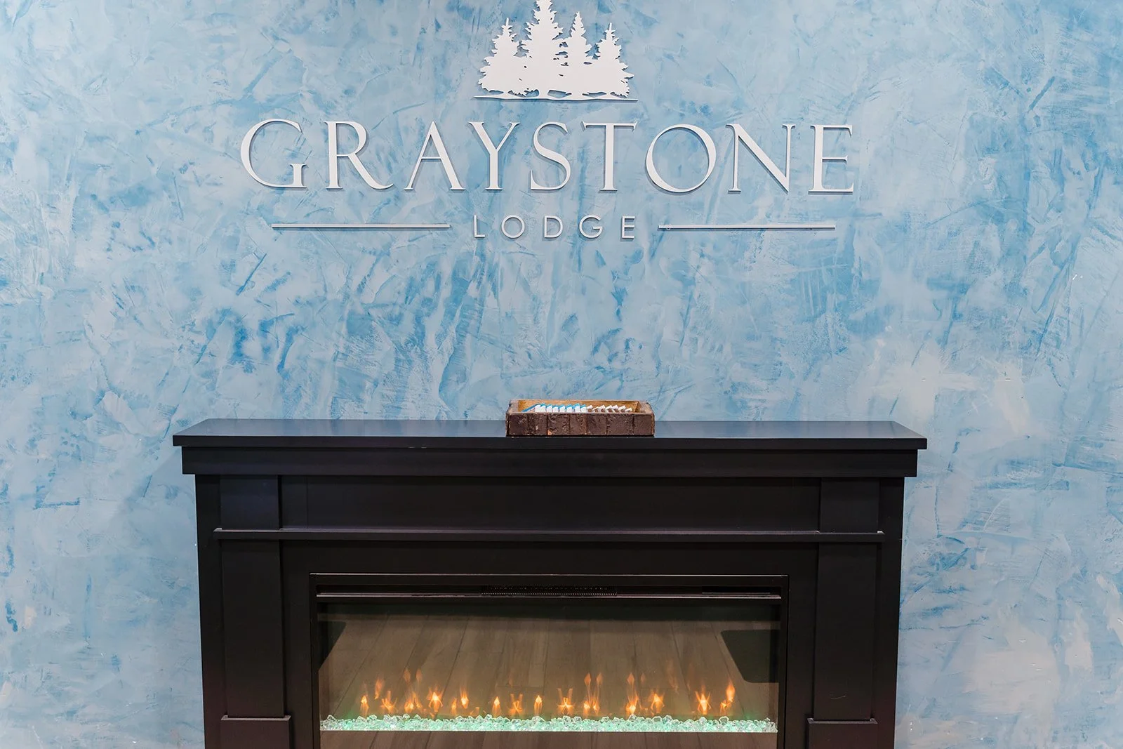 Graystone-Lodge-2025-1053.jpg