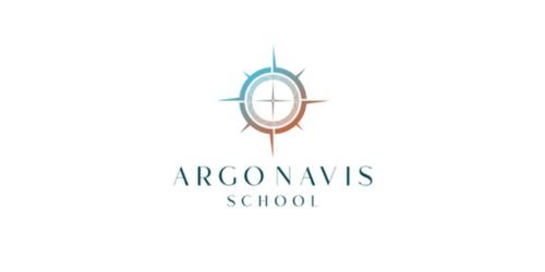 Arco Navis School logo with a compass and text.