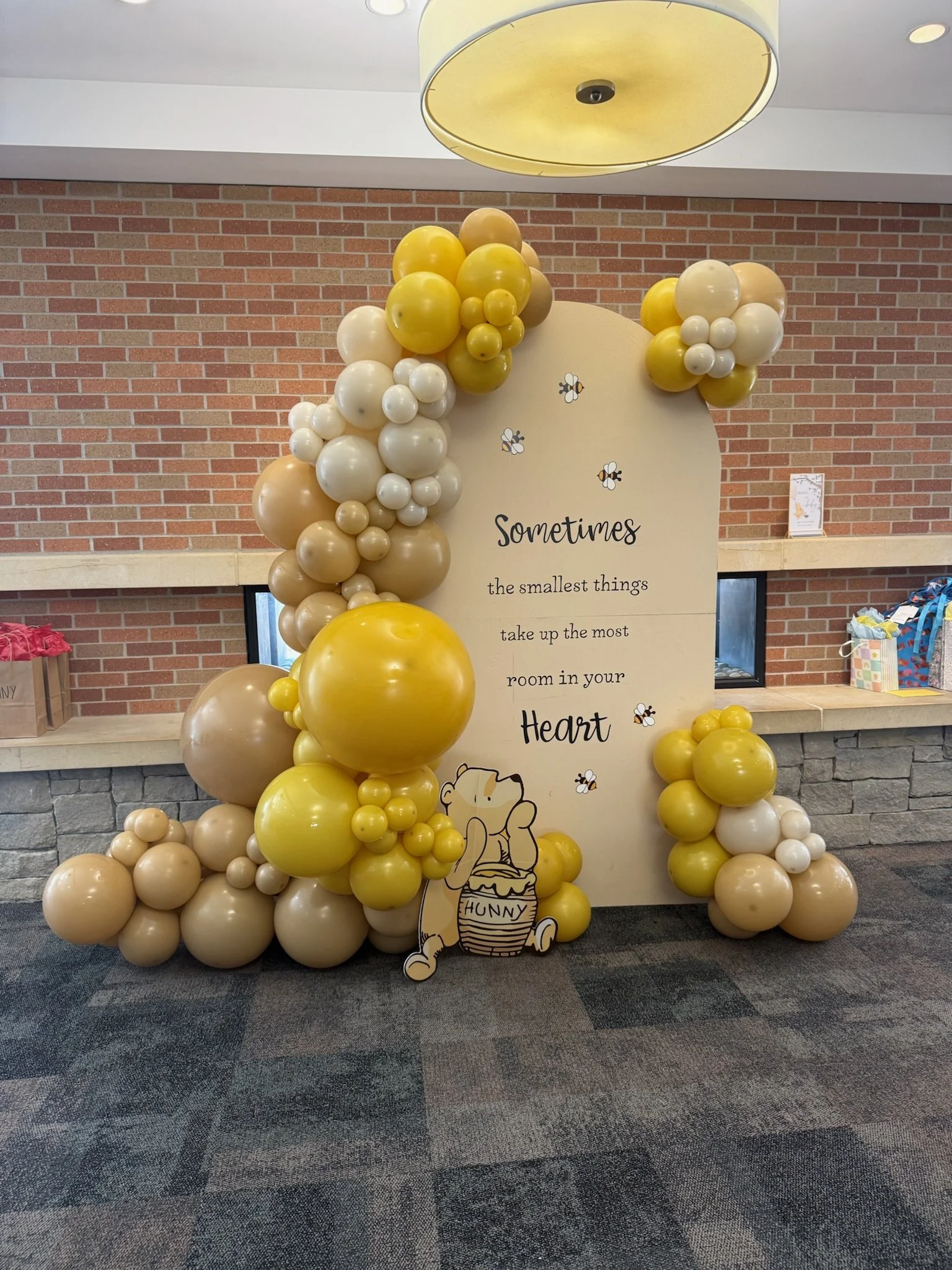 Wood Backdrop + Balloon Package