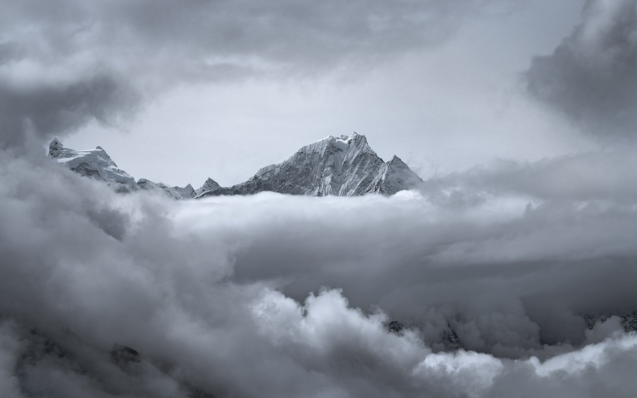 Into the Strom - Nepal 2025