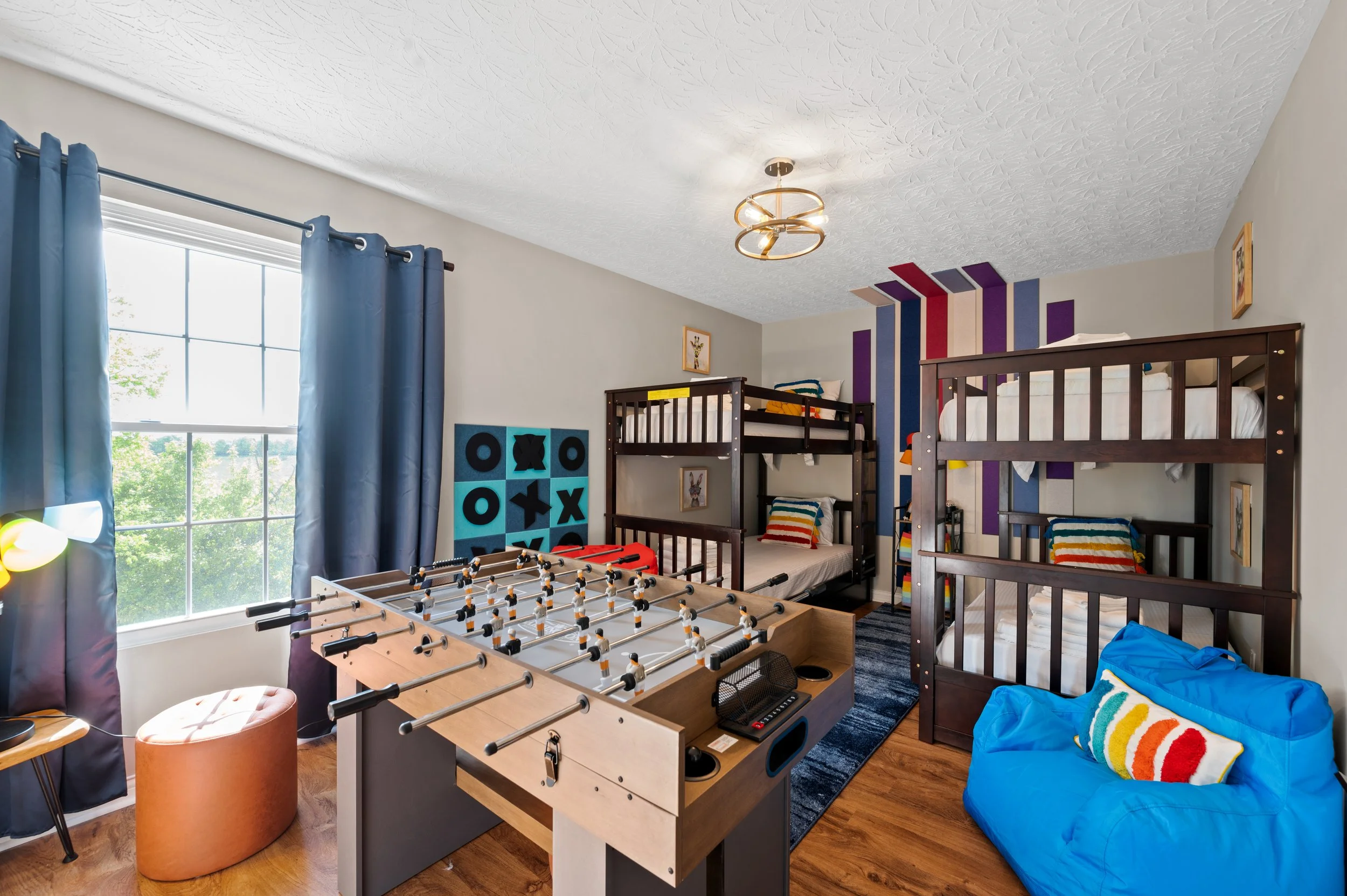 Kid's playroom inside Ark-2