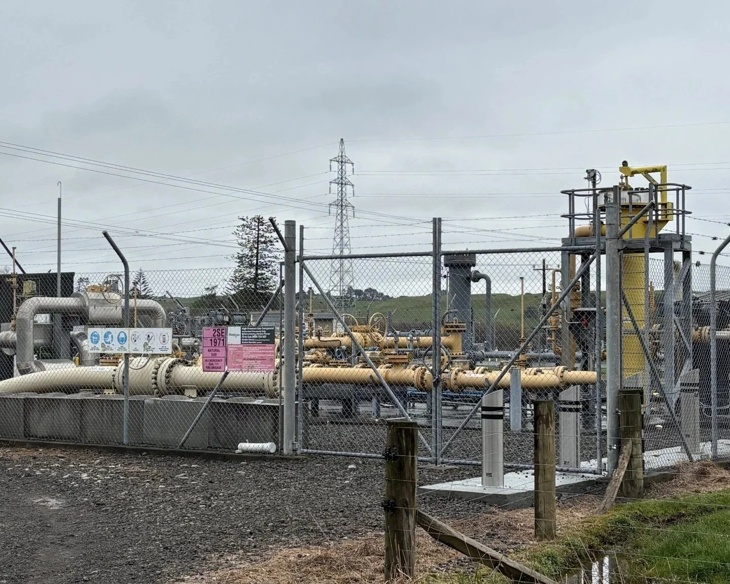 Security fencing around an oil or gas field