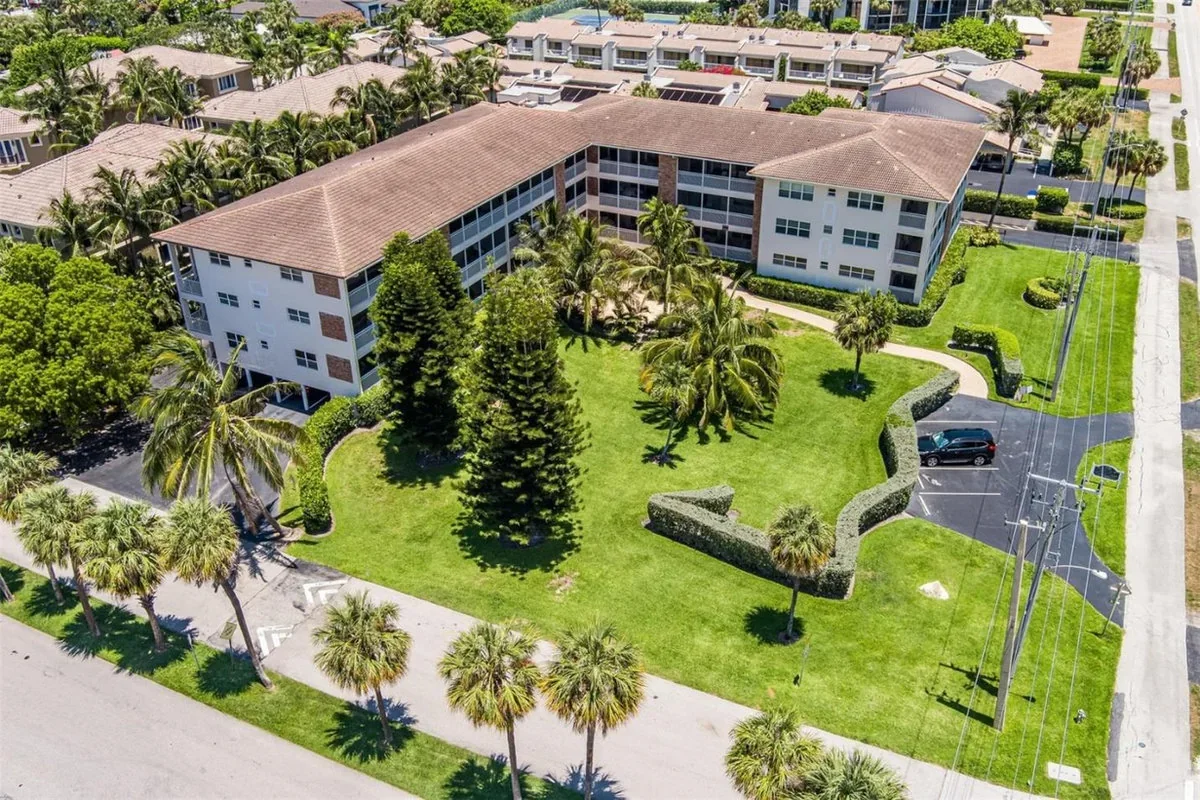 Boca Capri condominium buildings