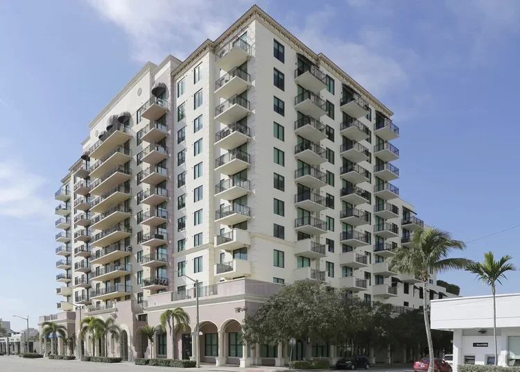 1300 Ponce Condos