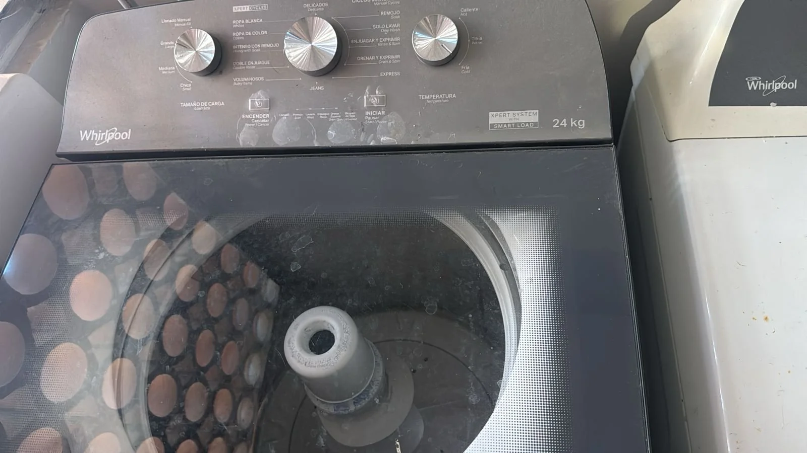Panel e interior de lavadora Whirlpool de carga superior