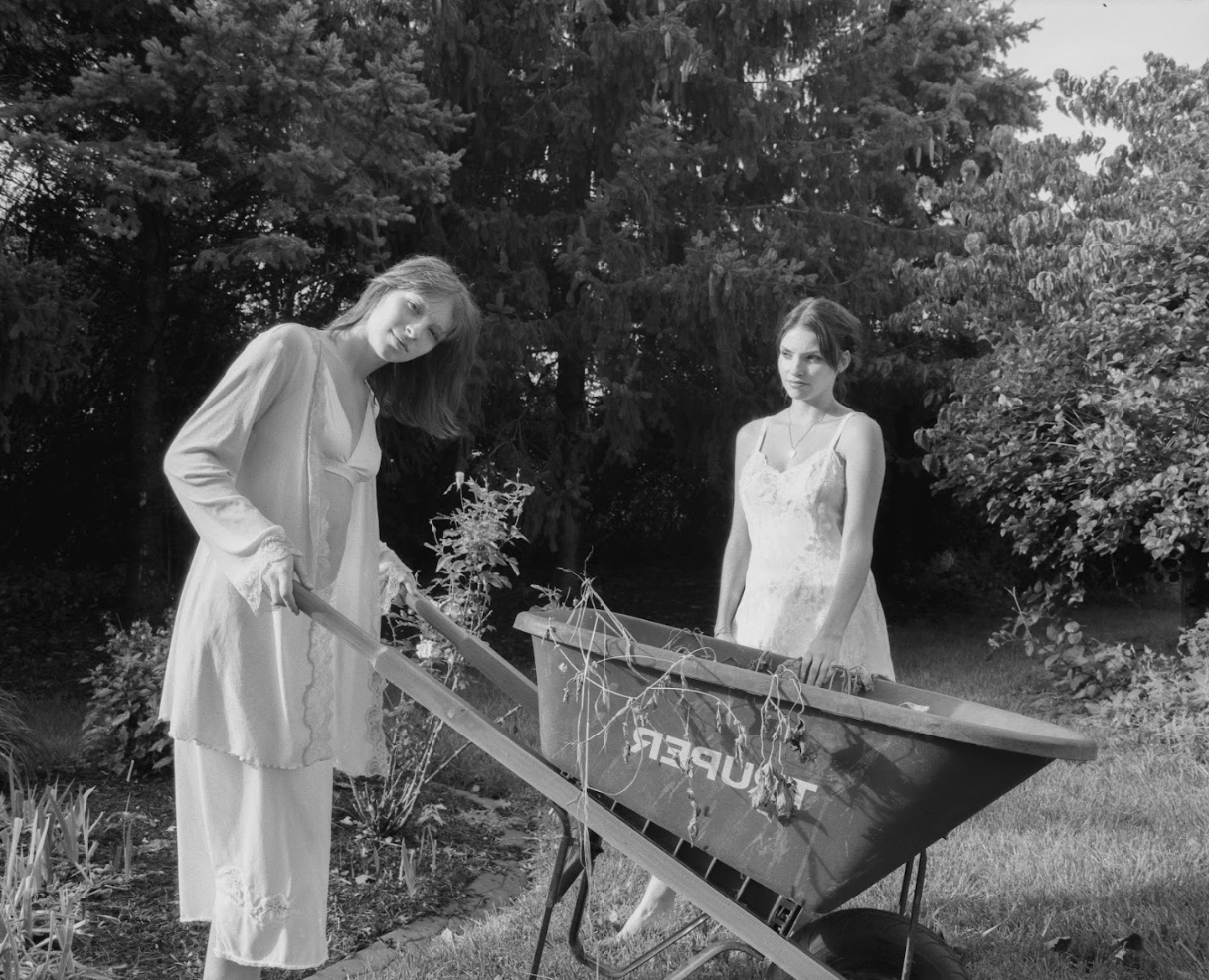 mia-sasha-wheelbarrow.png