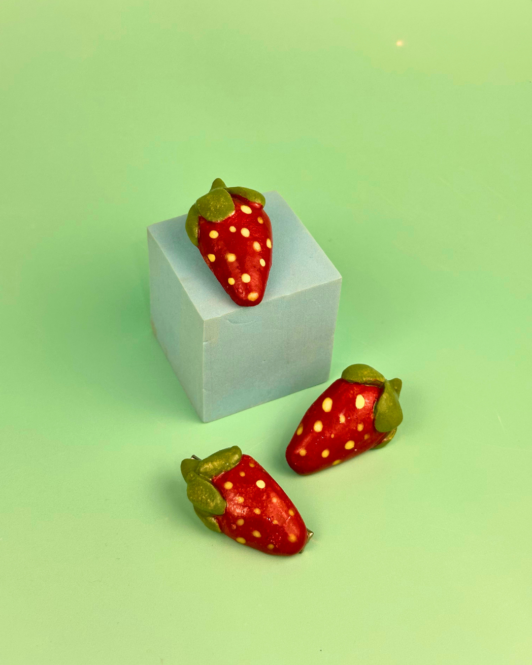 Strawberry Hairclip