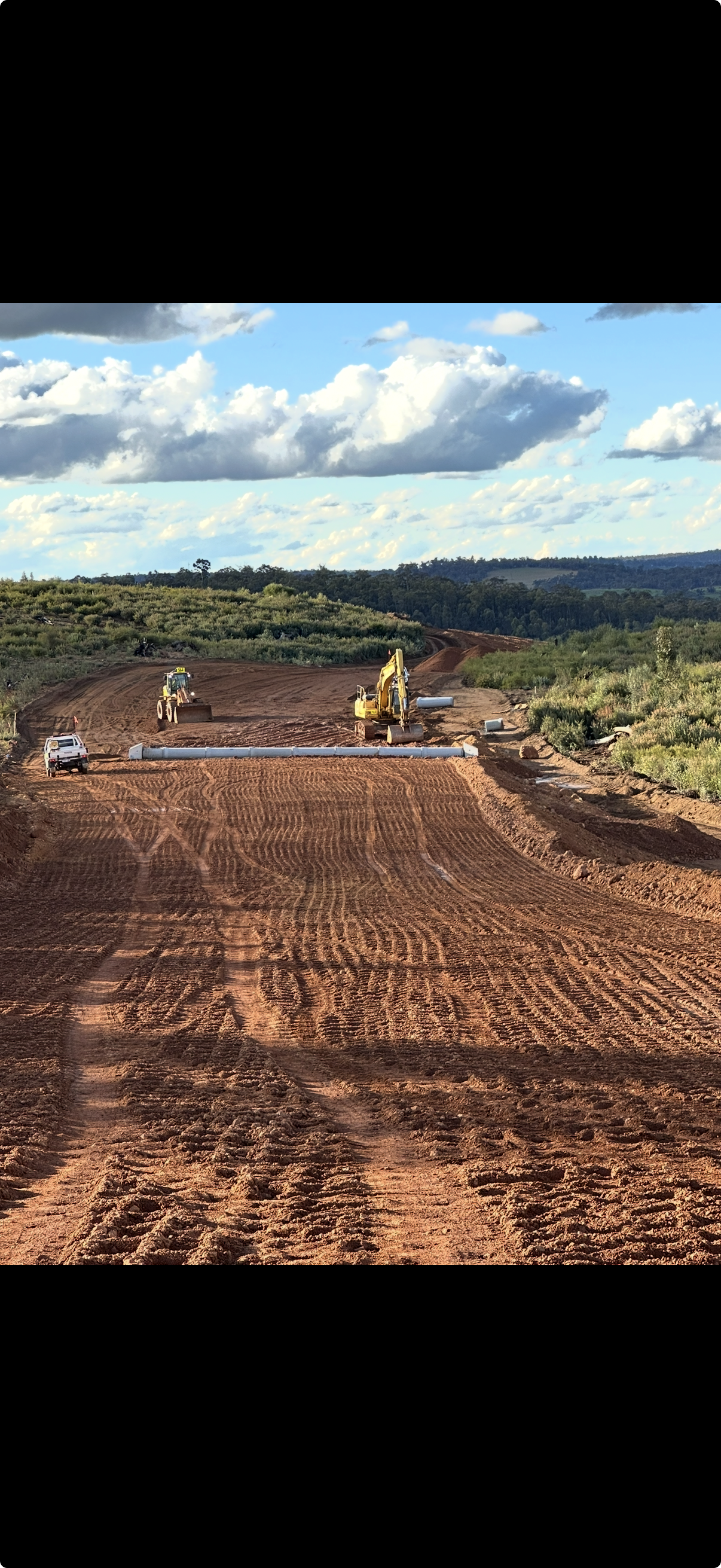 Pipelaying & Drainage Structures