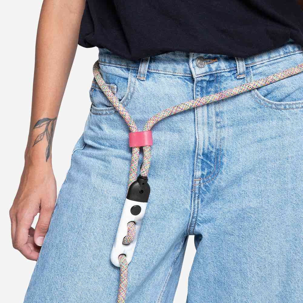 zeedog-dog-leashes-hands-free-leash-gravity_main-3.jpg