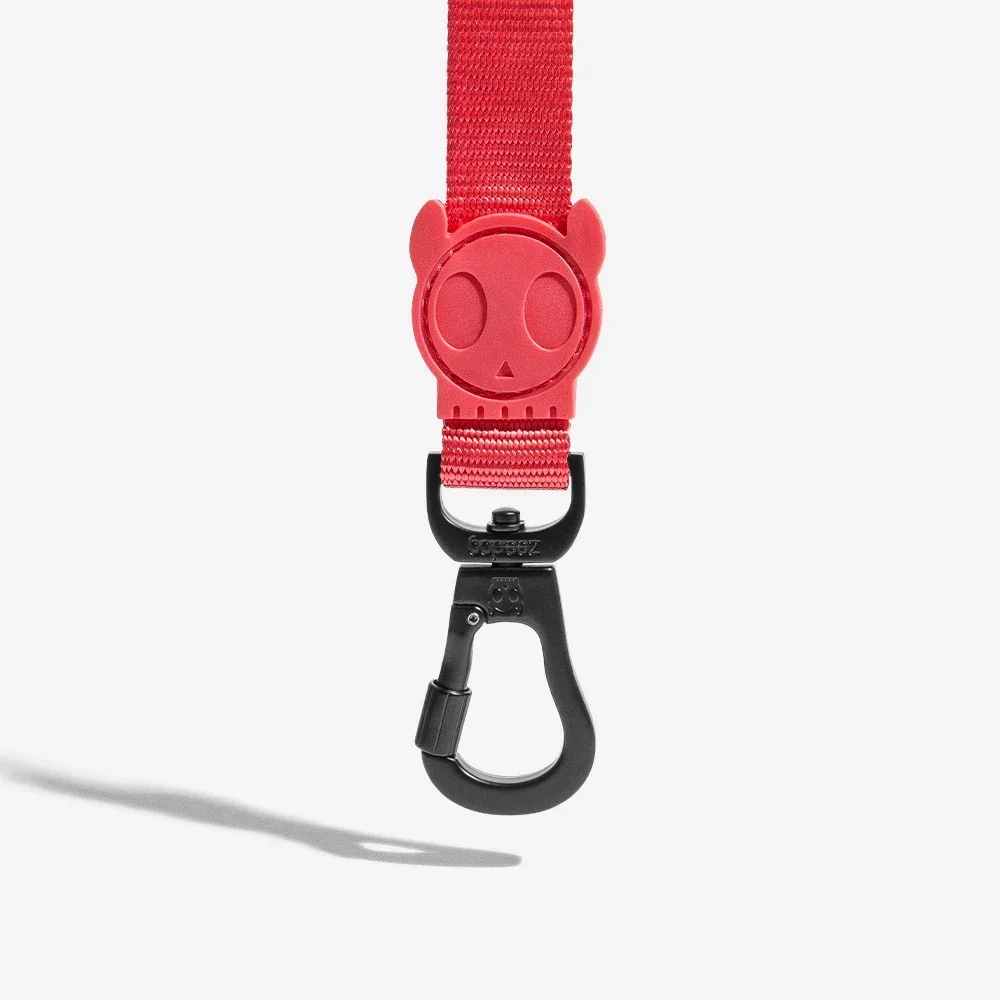 g-dog-leash-neon-coral_main-5_1512x.webp