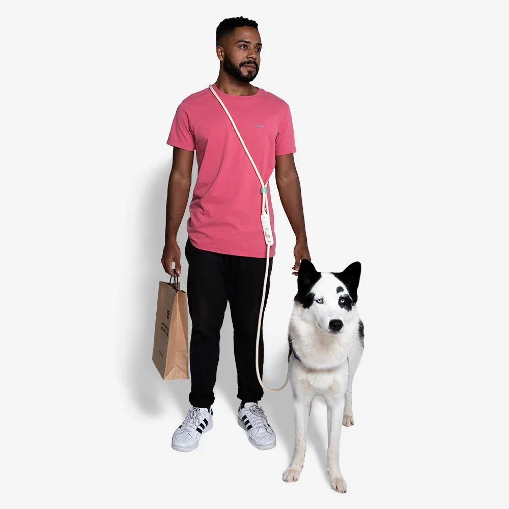 zeedog-dog-leashes-hands-free-leash-vanilla_main-4.webp