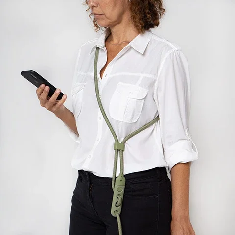 hover_zeedog-dog-leashes-hands-free-leash-army-green.webp