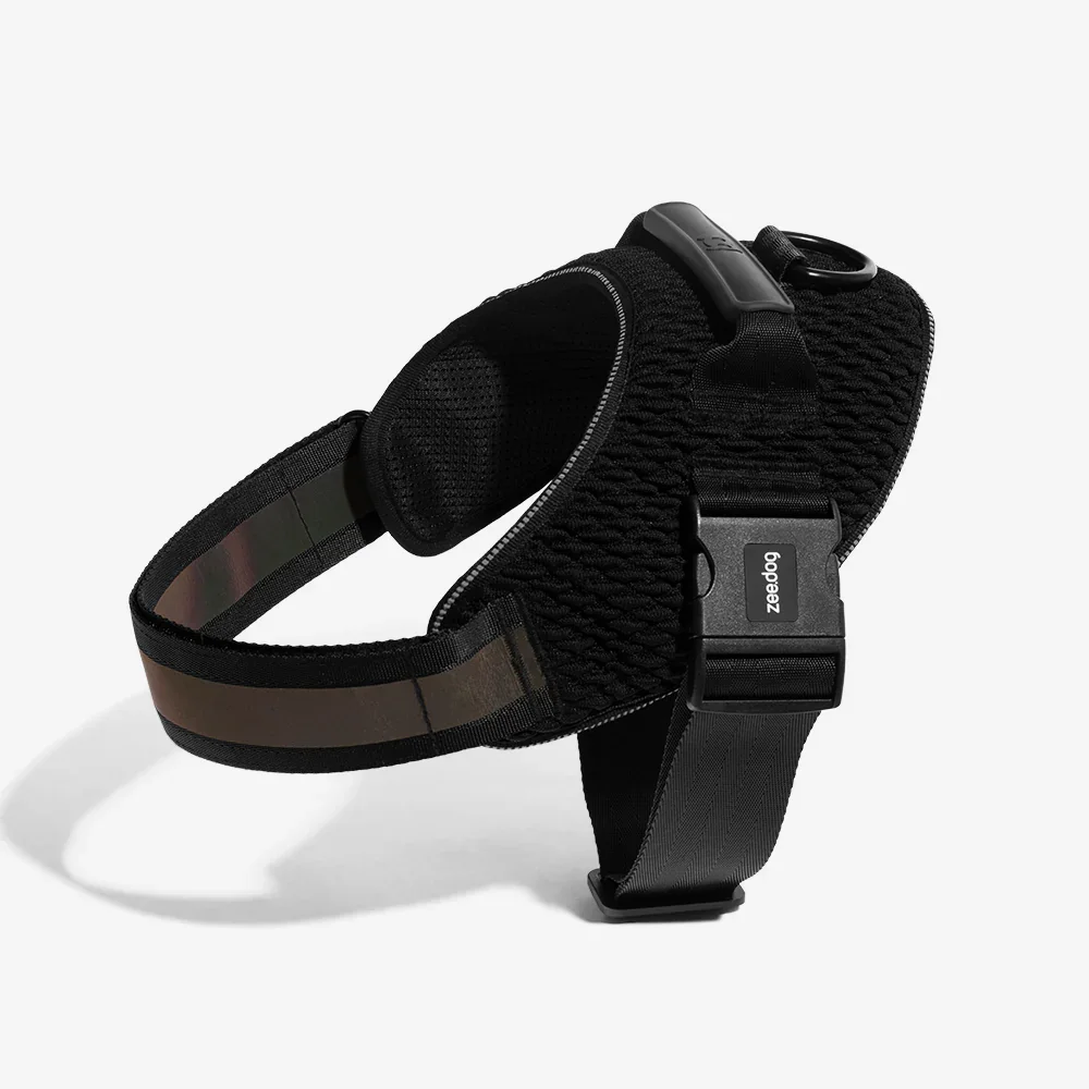 zee-dog-dog-harness-fly-harness-gotham_main-3.webp