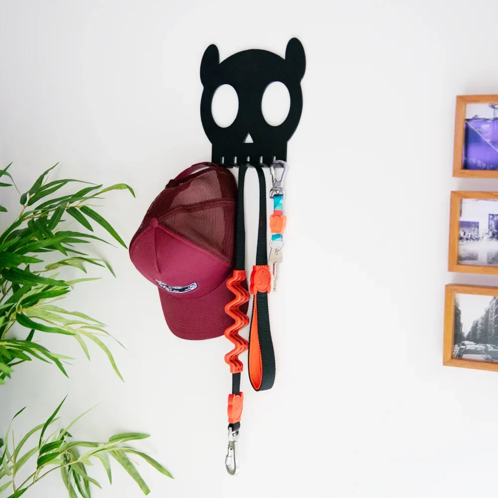 zeedog-leash-hanger_main-4.webp