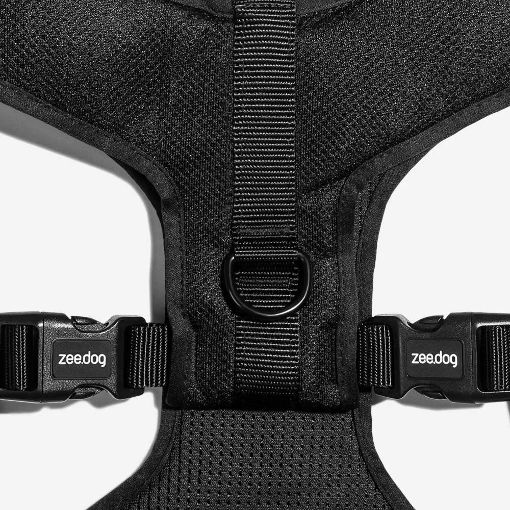 zeedog-adjustable-air-mesh-harness-gothm_main-5.jpg
