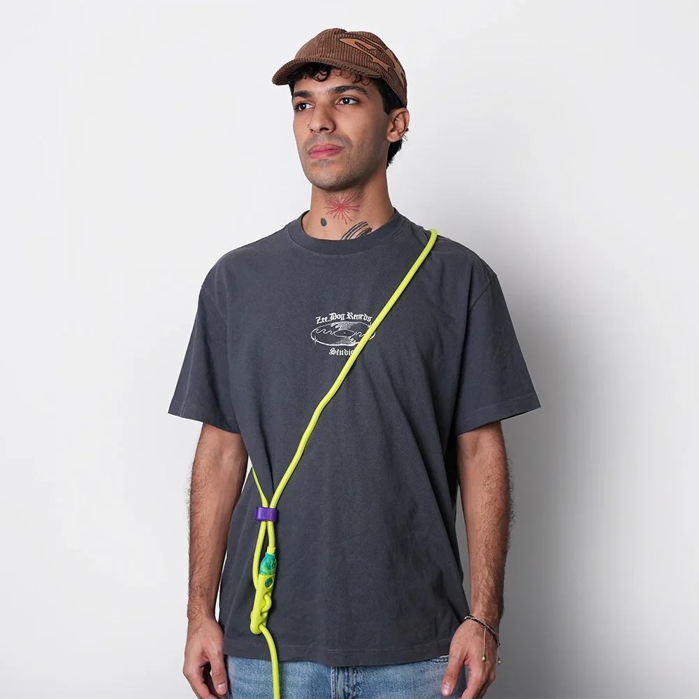 fluo-neopro-handsfree-leash-main-4.webp