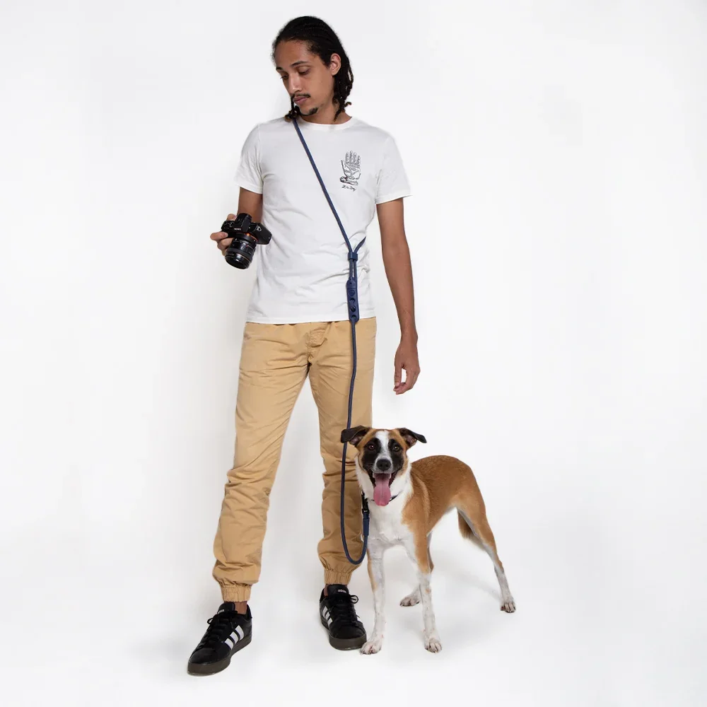zeedog-dog-leashes-hands-free-leash-deep-blue_main-4_4b6fbb49-ddfb-41c0-87b0-57e690a0e7e2.webp