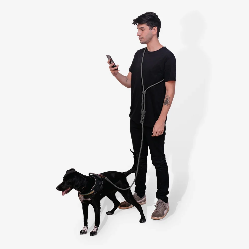 zeedog-dog-leashes-hands-free-leash-titanium-gray_main-4.webp
