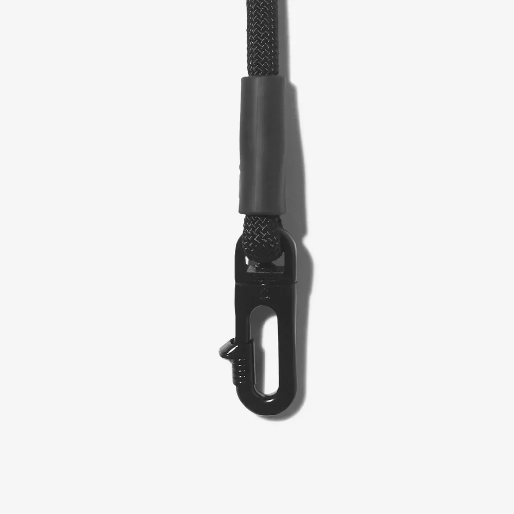 zeedog-dog-leashes-hands-free-leash-gotham_main-8.webp