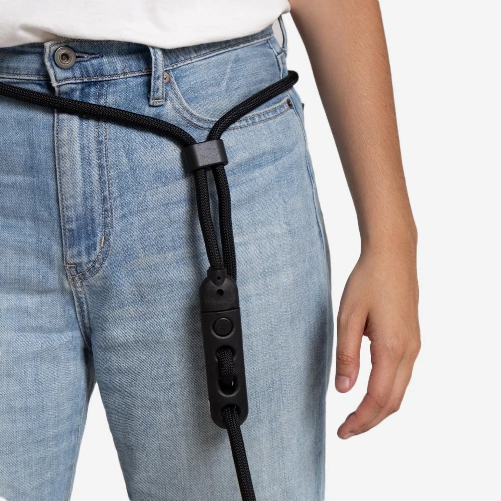 zeedog-dog-leashes-hands-free-leash-gotham_main-3_a627af92-c2ca-44df-95f2-1af3a56e1f5c.jpg
