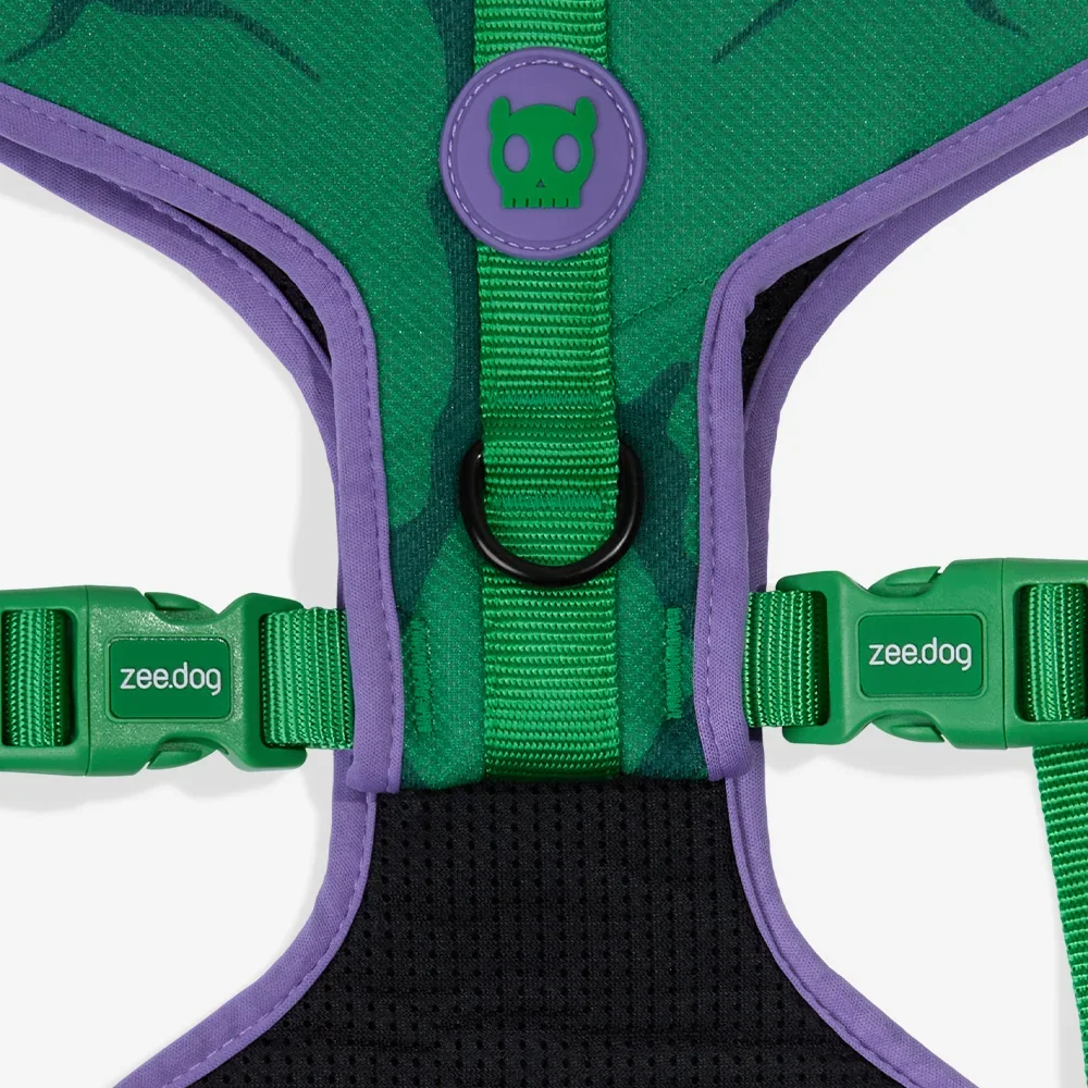 zeedog-adjustable-air-mesh-harness-marvel-hulk_main-5.webp