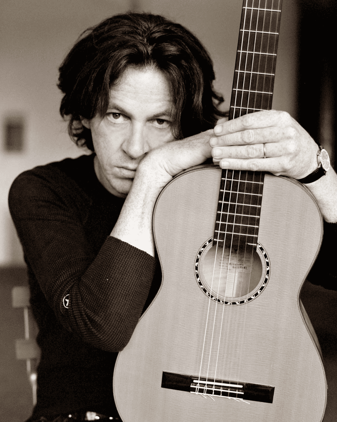 Dominic Miller with K yairi 1