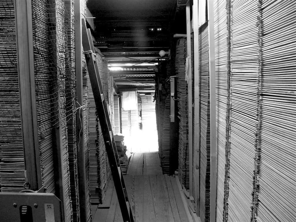 Réserve de bois des ateliers K Yairi au Japon