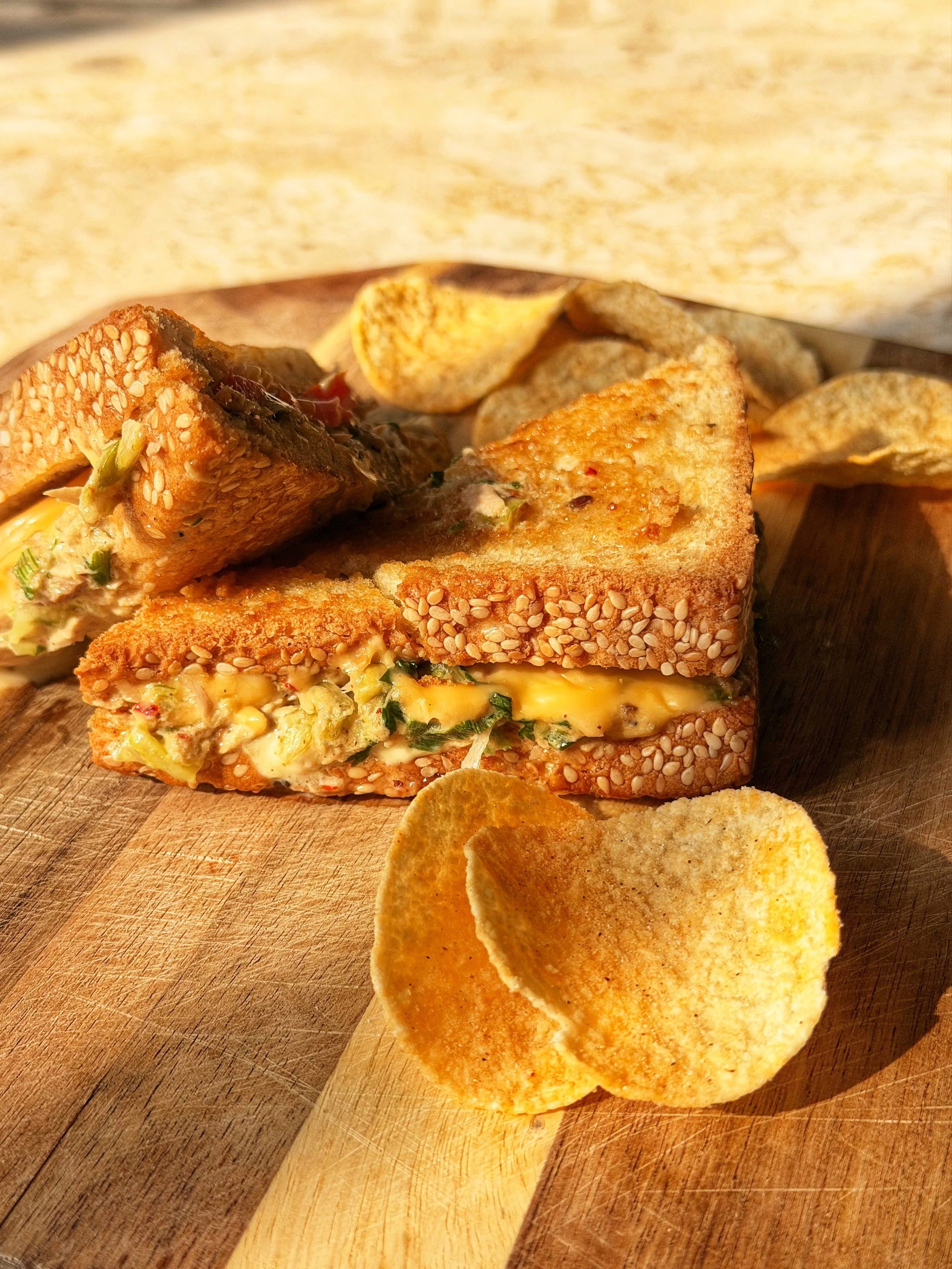 Tuna Melt, Tuna Sandwich