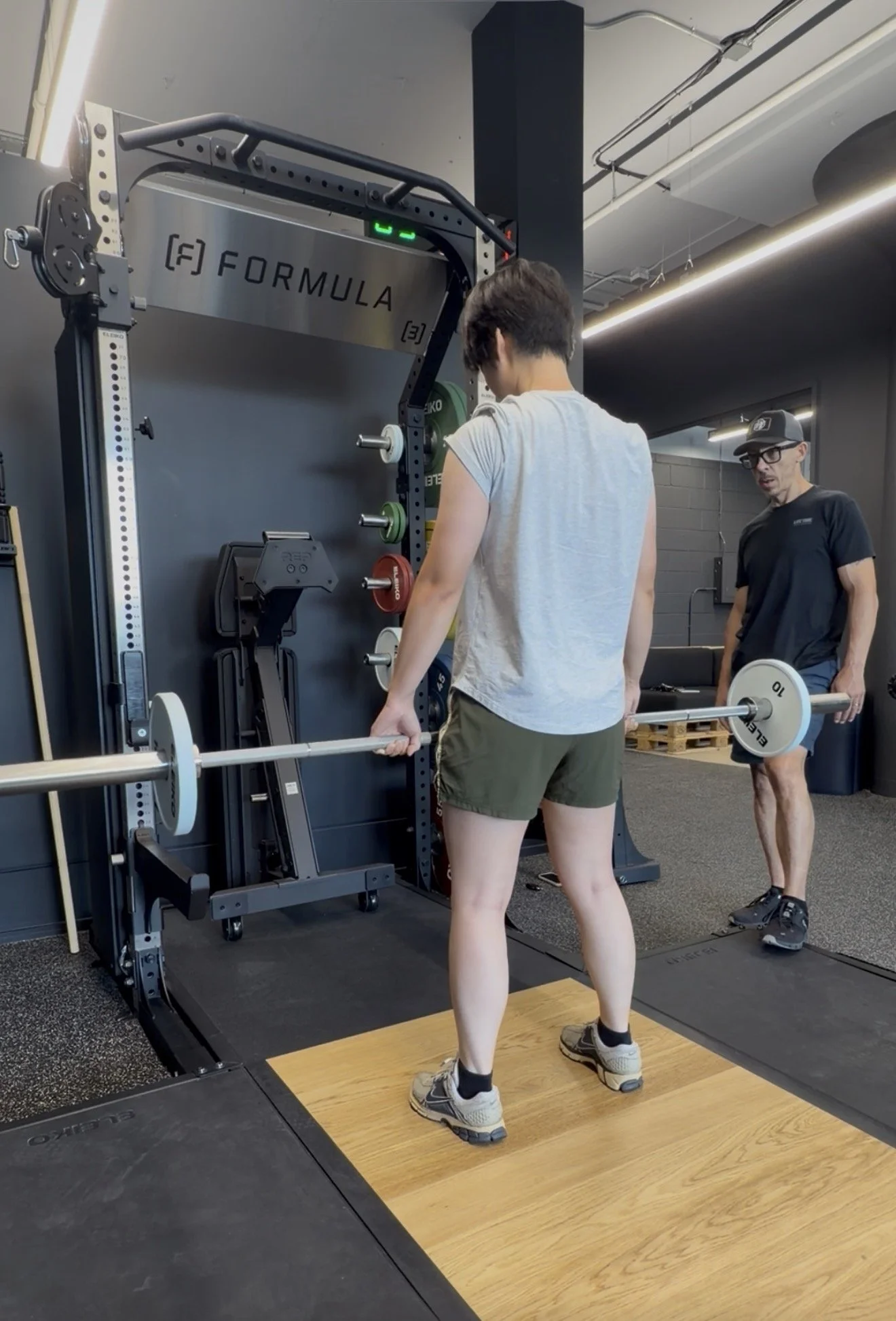 Hubbard Performance client performing a deadlift during a personal training session