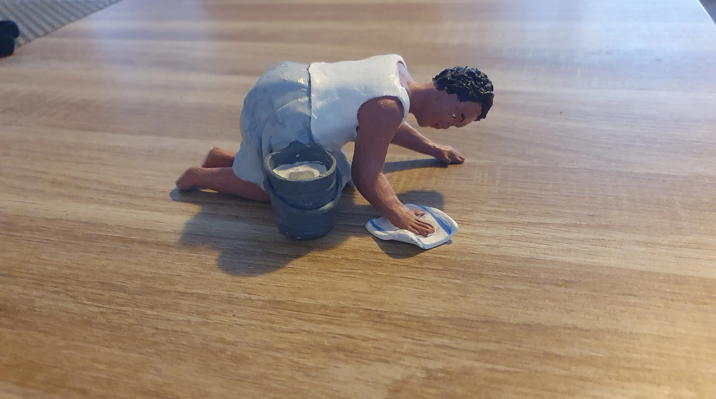 On My Knees, But Never Broken (pen holder)