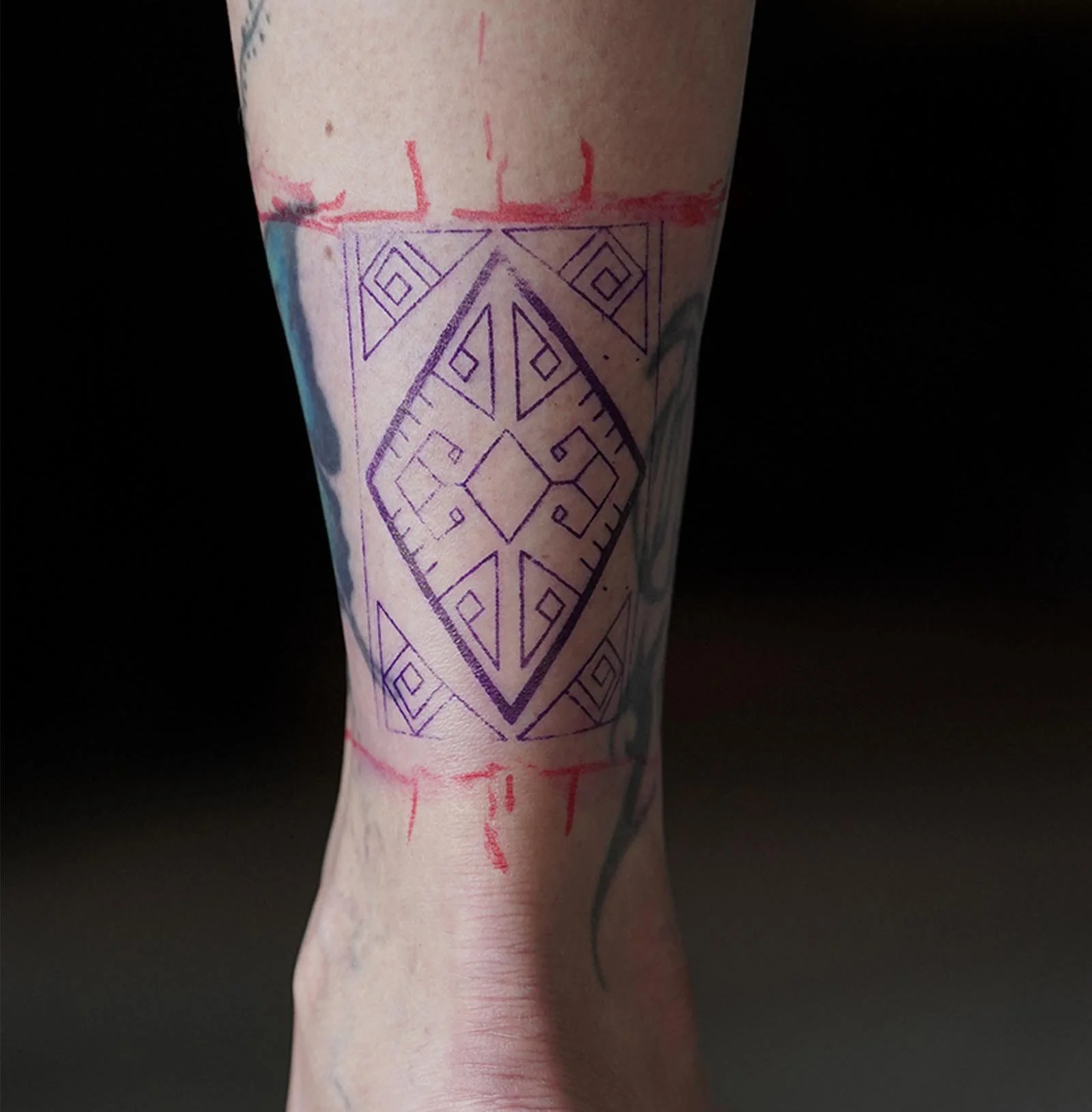 ornamental tattoo stencil for ankle tattoo idea