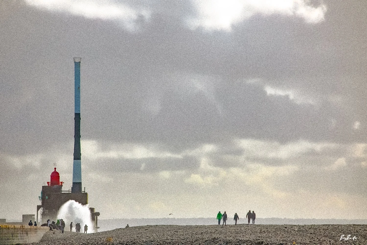 vague jetee phare havre bybadr.jpg