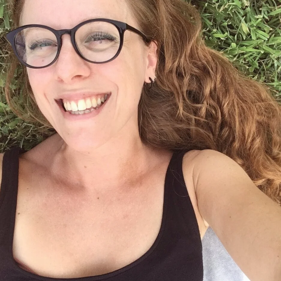 Elisa De Munari, consulente di igiene naturale per uno stile di vita che ti faccia riscoprire la tua naturale energia, per donne e madri e creative stanche di avere sempre disagi emotivi e fisici
