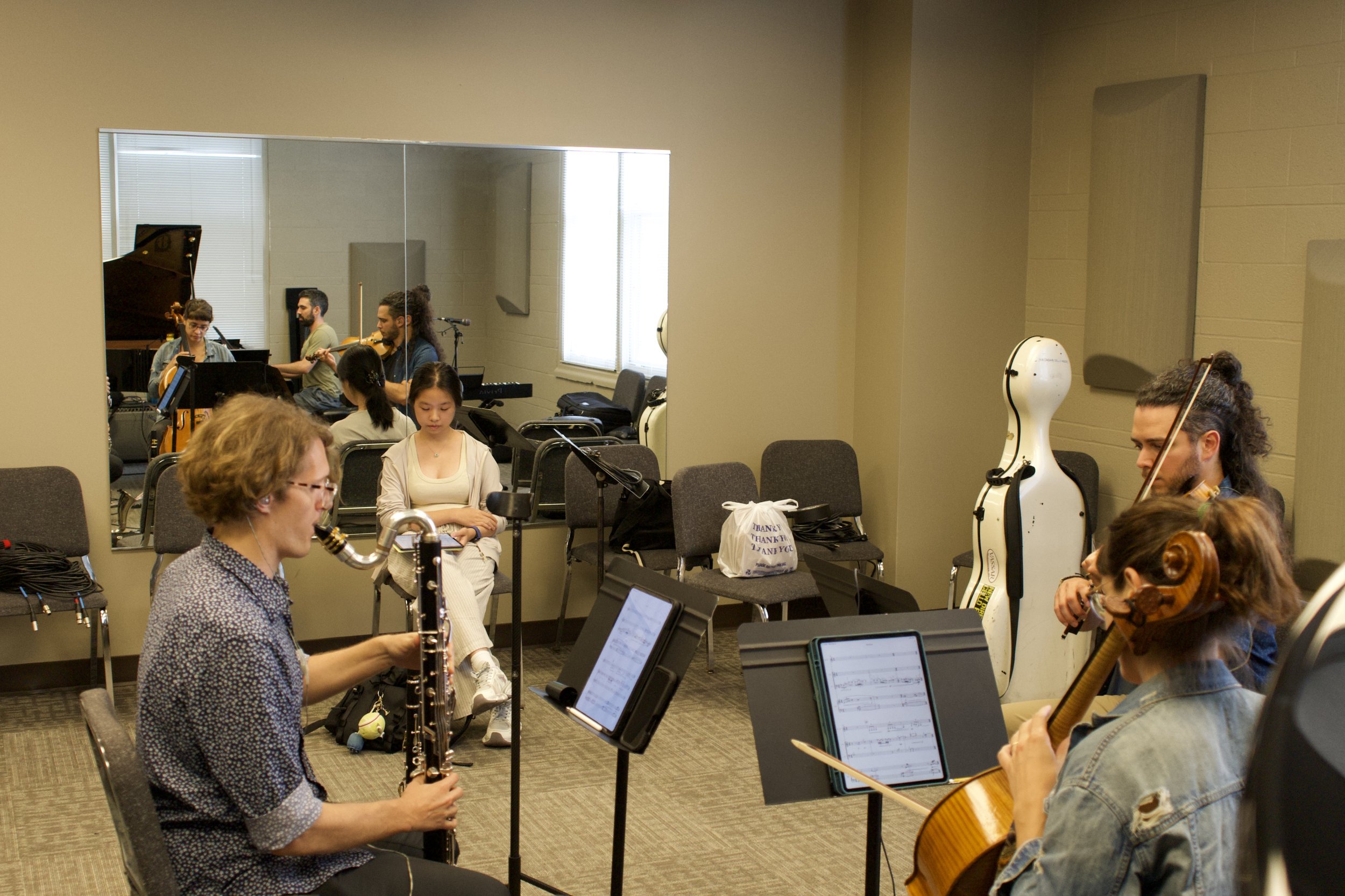 Haibei Chen rehearsing her chamber work Fantasy with the Unheard-of//Ensemble at CCI St. Louis. Photo by Yeonsuk Jung.