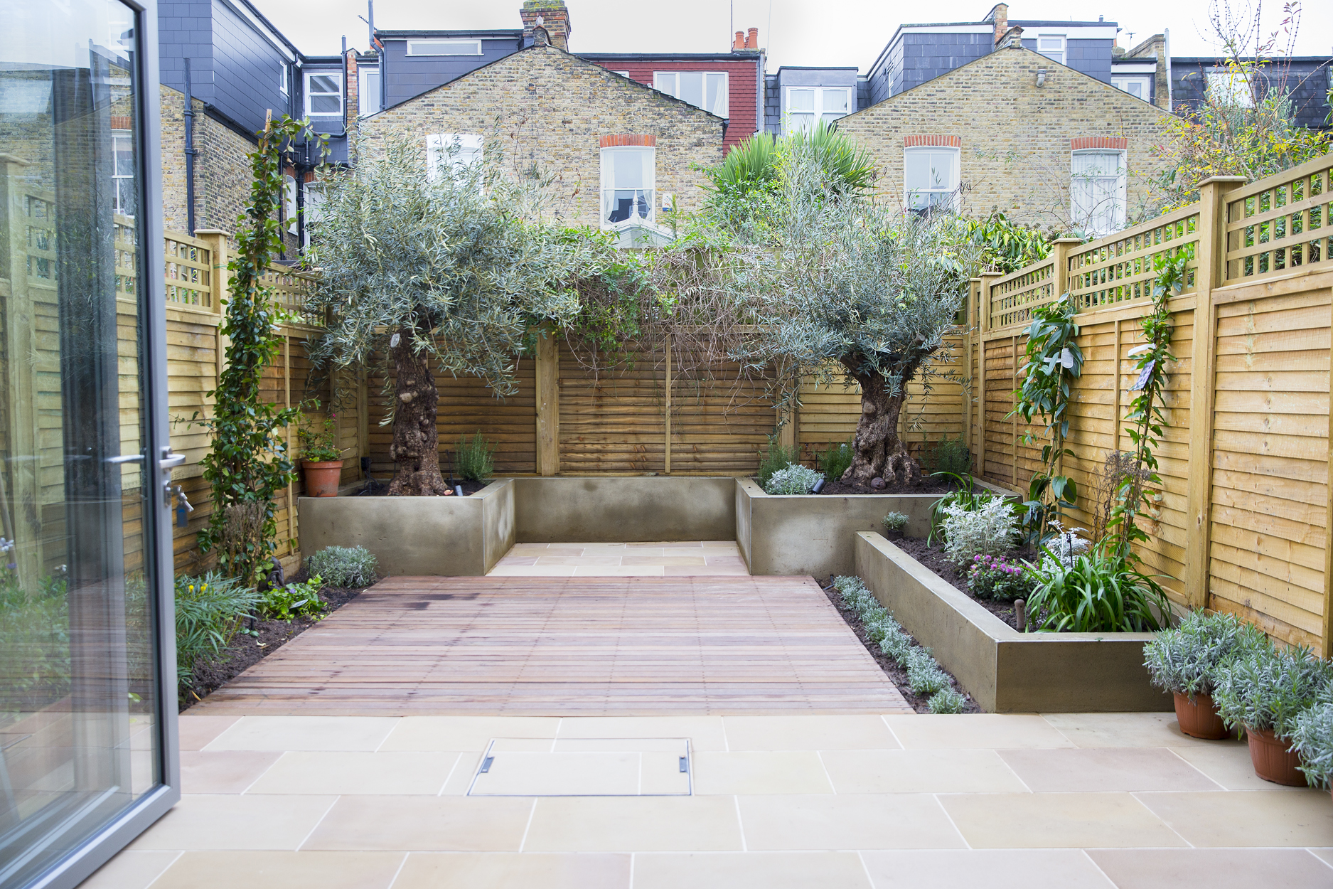 barnes-design-rear-extension-elborough-street-garden-view.jpg