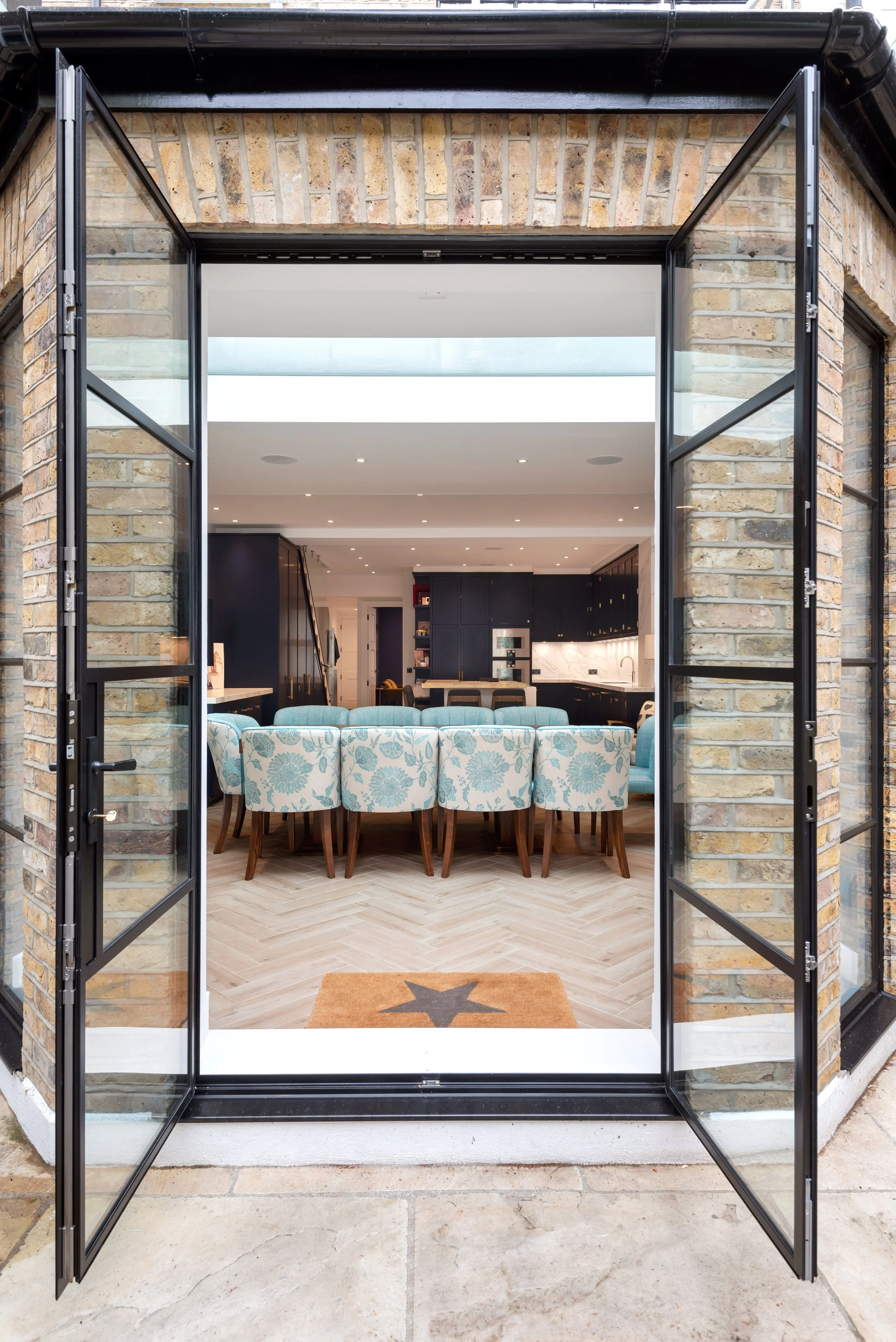 barnes design | full house refurbishment geraldine road | Kitchen Diner