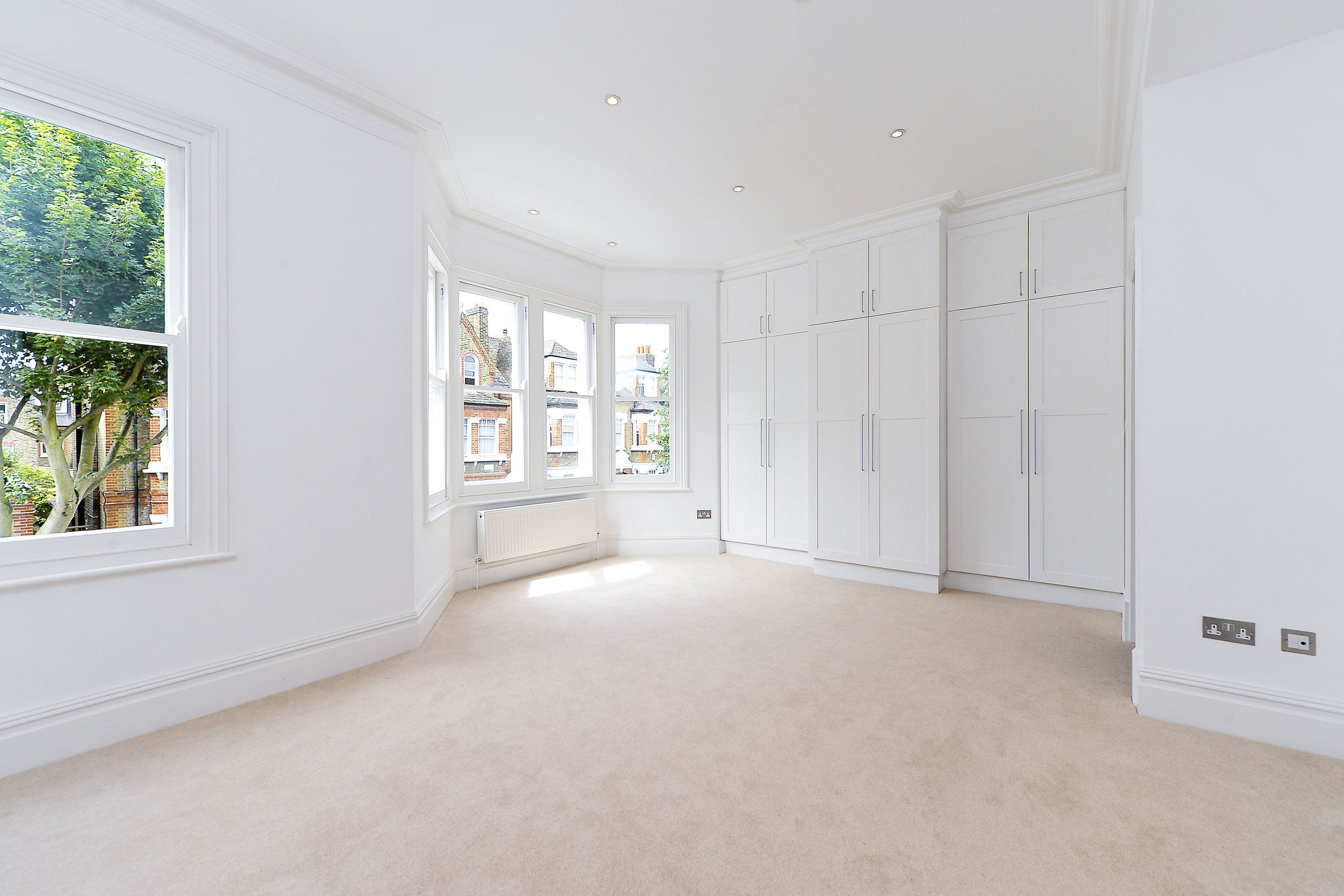 barnes-design-family-home-renovation-lessar-avenue-master-bedroom.jpg
