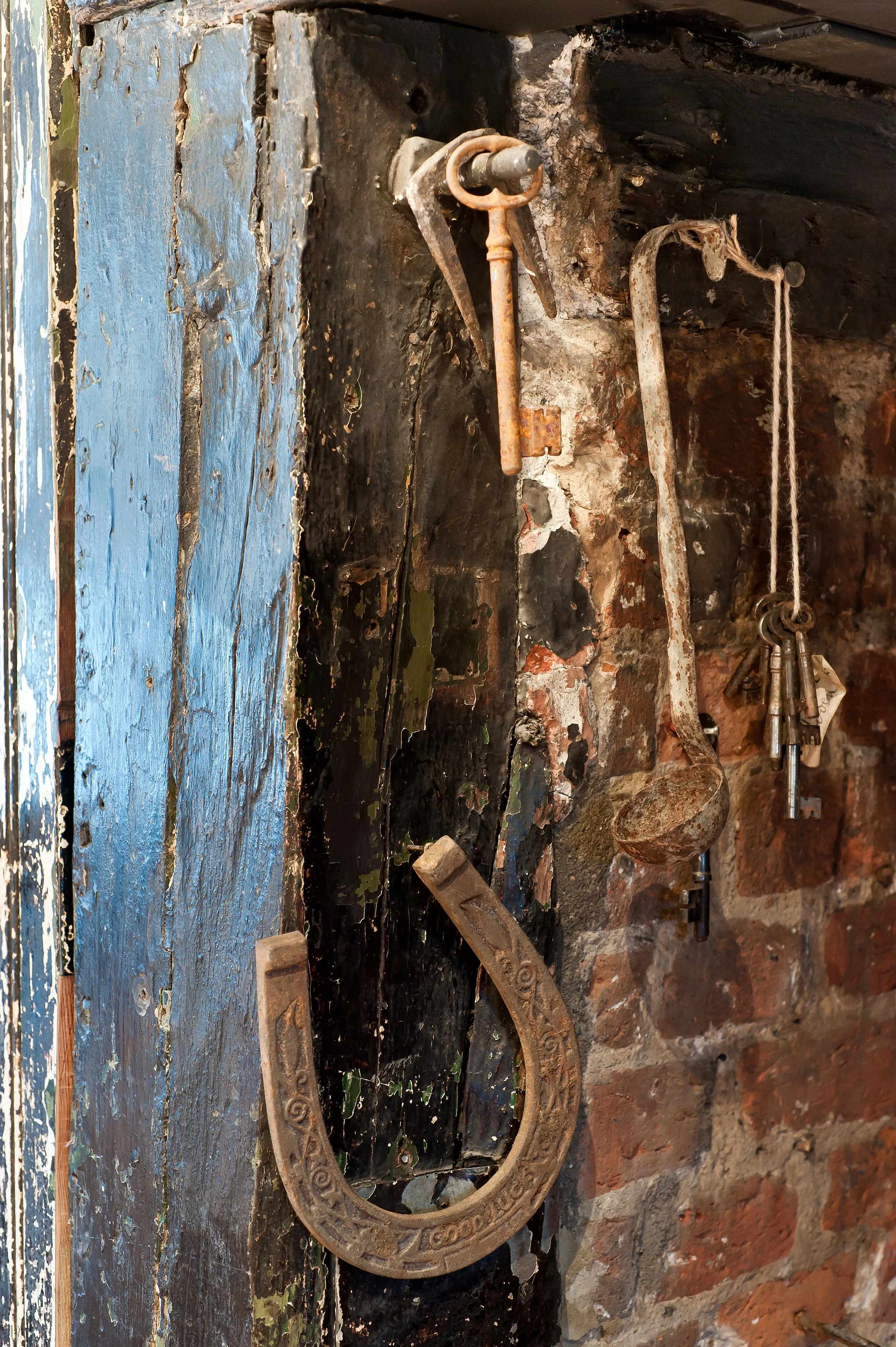 barnes-design-grade-two-listed-refurbishment-seringa-original-features.jpg