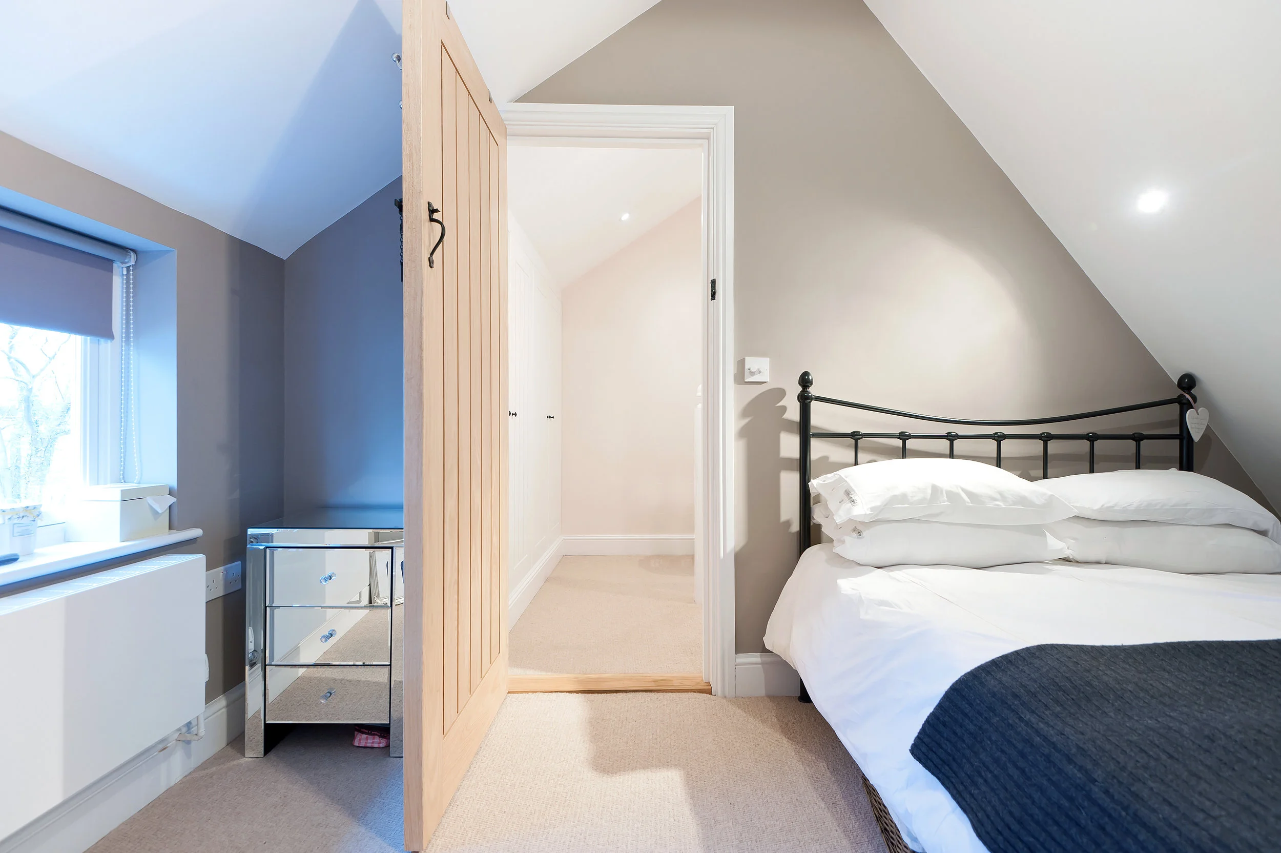 barnes-design-listed-building-renovation-seringa-extra-bedroom.jpg