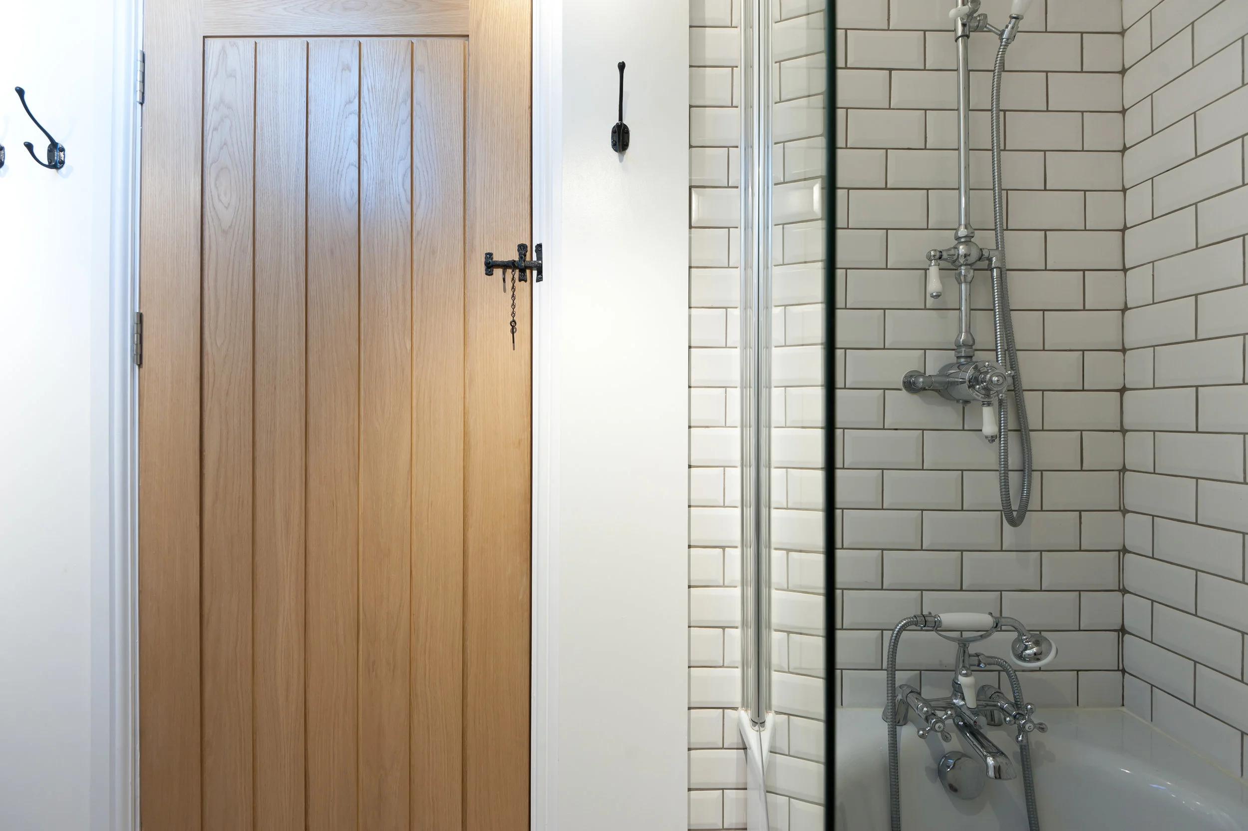 barnes-design-listed-building-renovation-seringa-shower.jpg