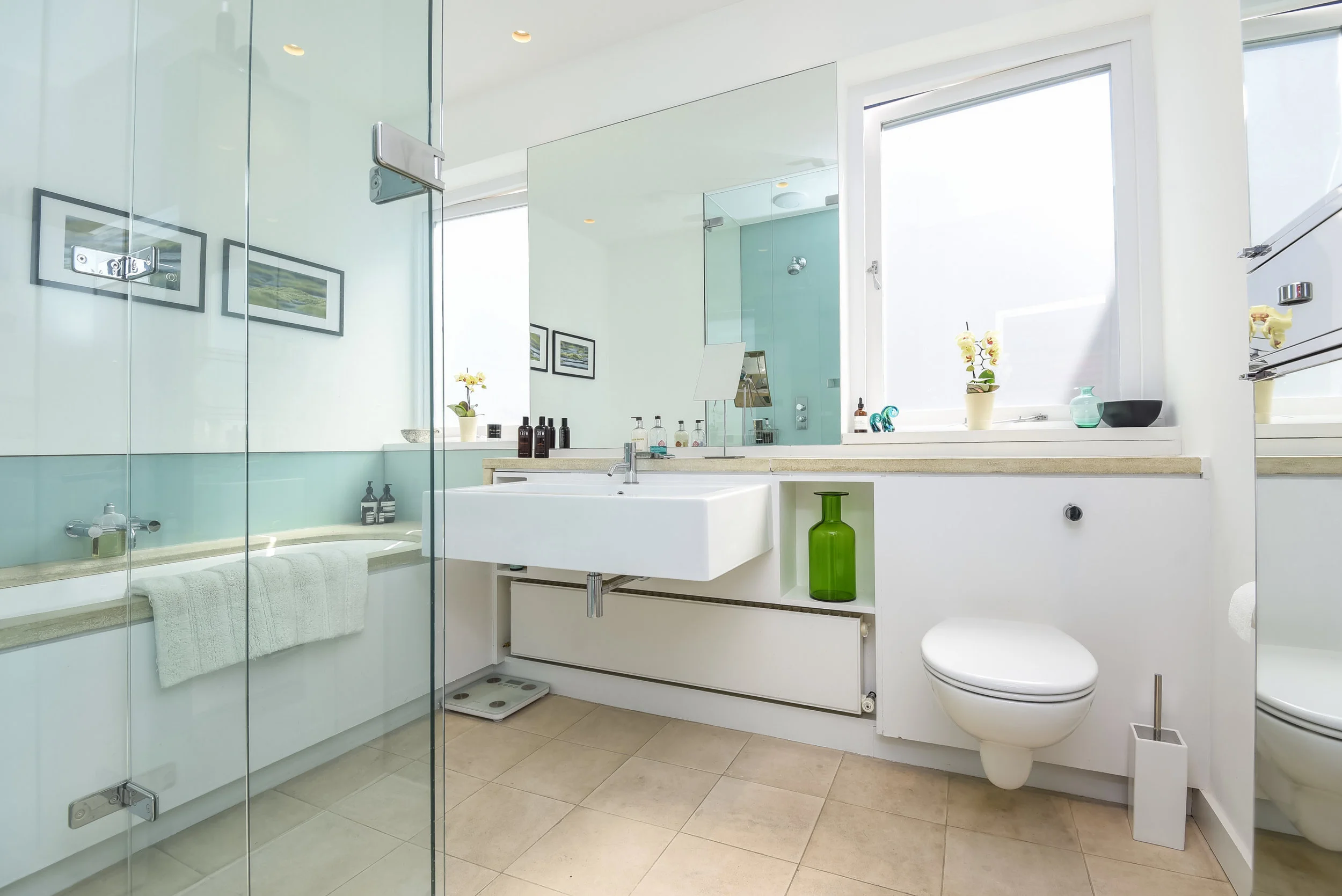 barnes-design-full-house-renovation-sternhold-avenue-bathroom-02.jpg