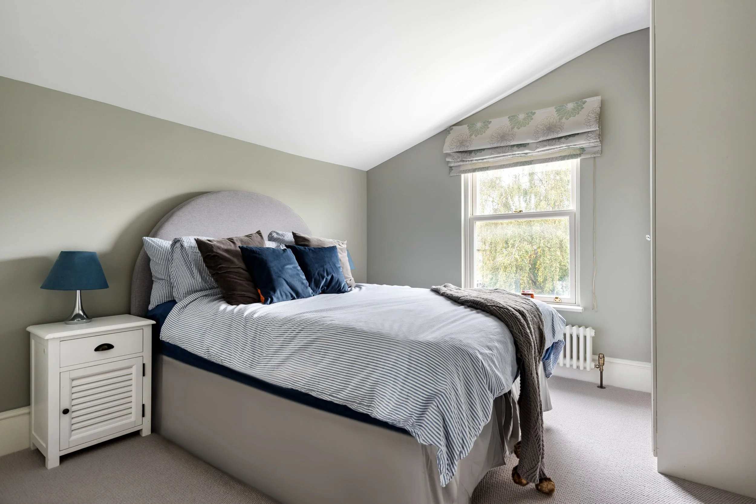 barnes-design-house-renovation-trevelyan-road-bedroom-design.jpg