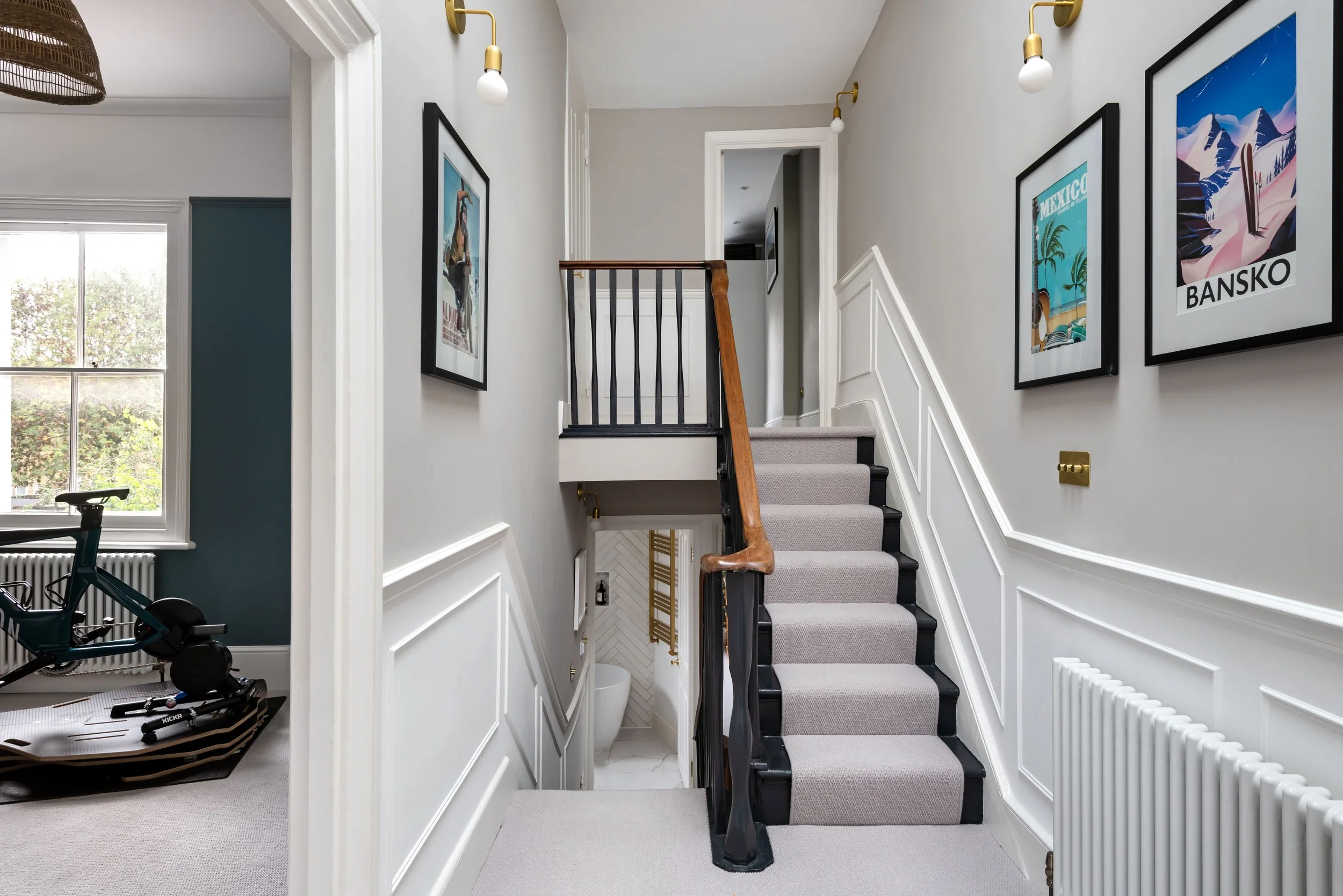 barnes-design-house-renovation-trevelyan-road-staircase-landing-design.jpg