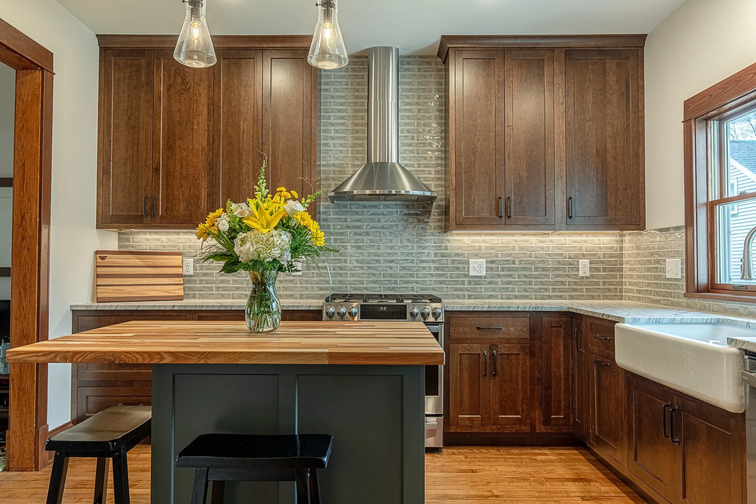 Real Estate Kitchen