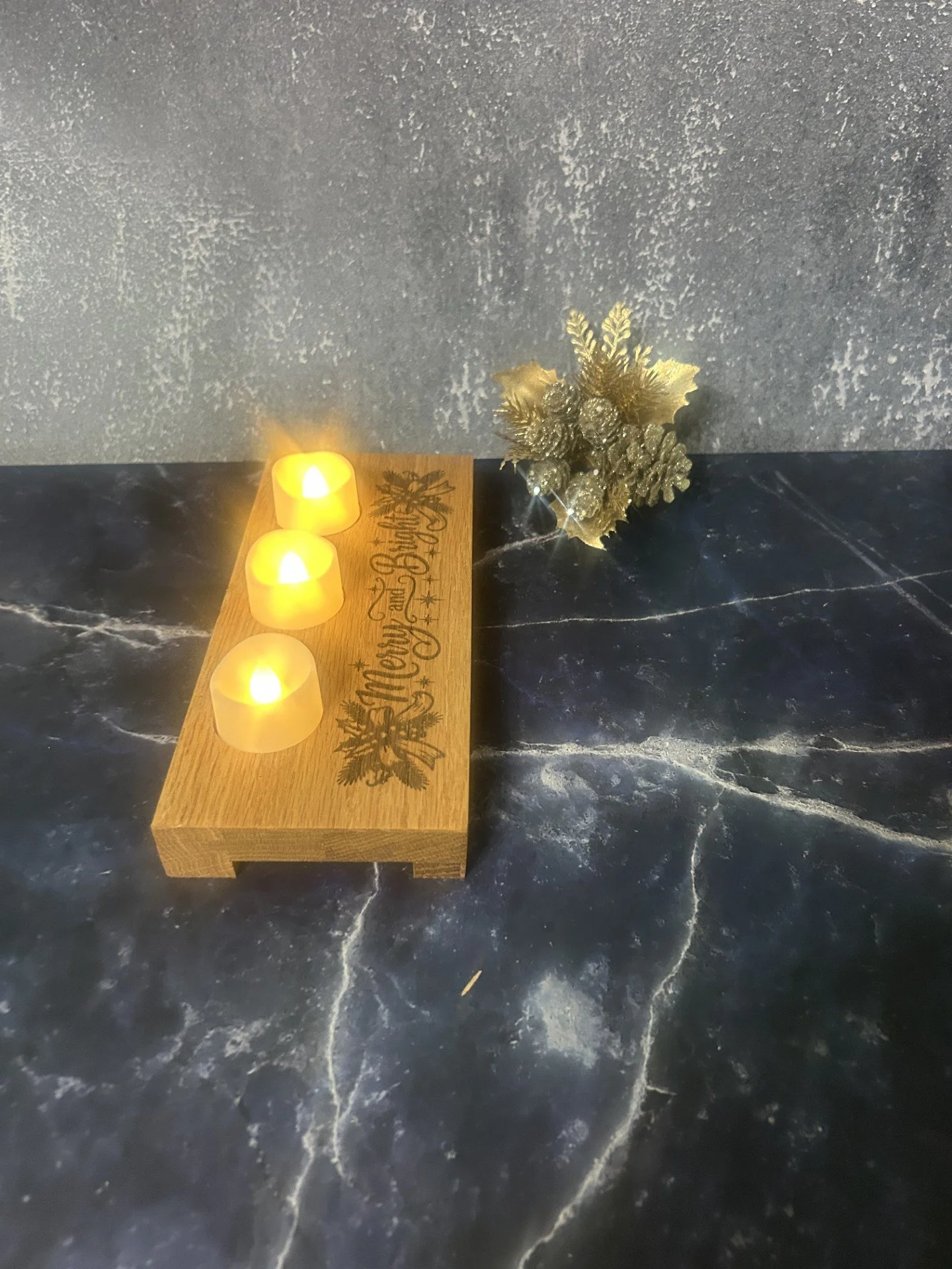 3 light x mas.jfif